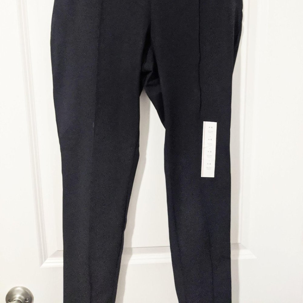 Women’s Skinny Ankle Pintuck Pants